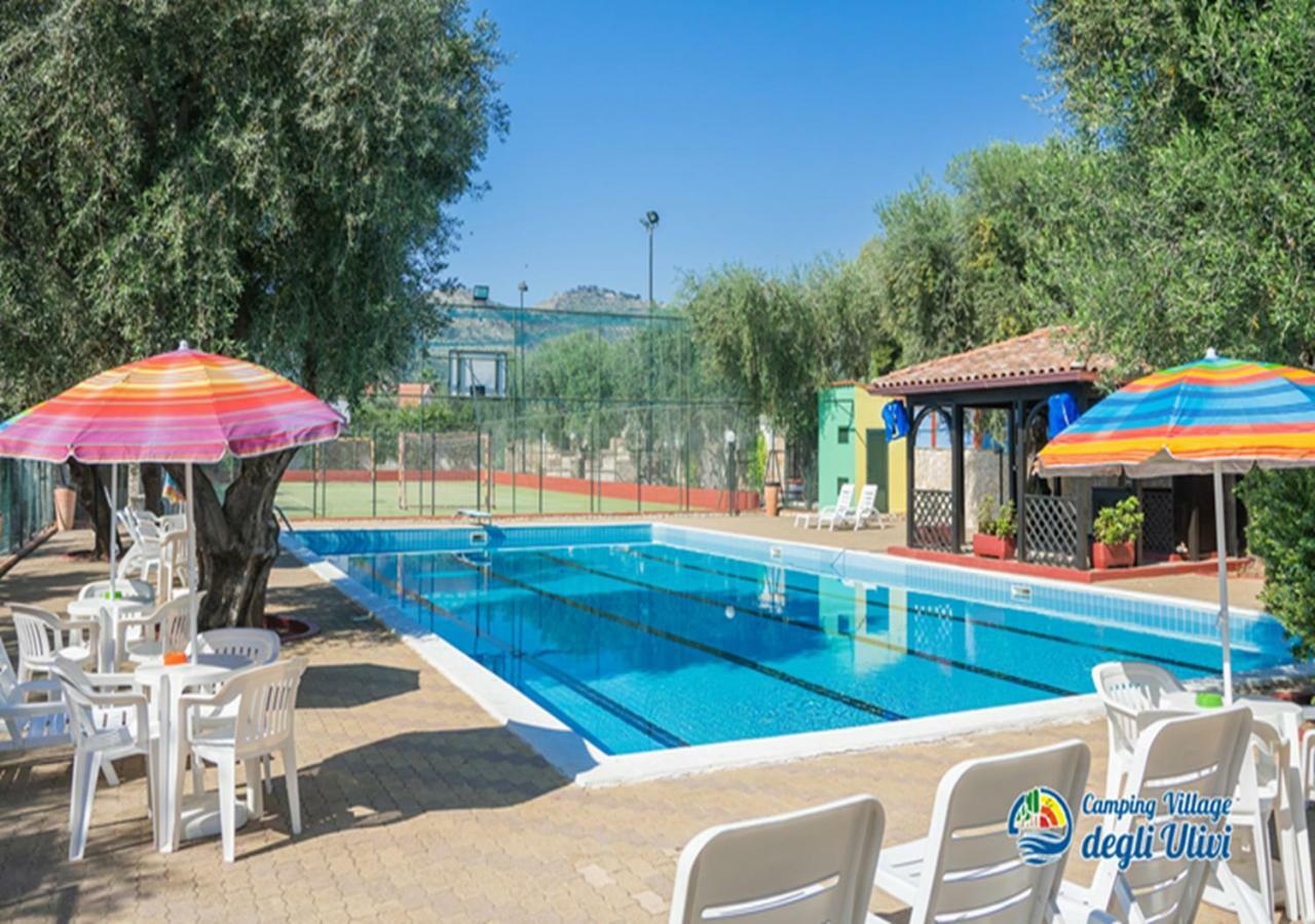 Camping Village Degli Ulivi Mattinata Εξωτερικό φωτογραφία